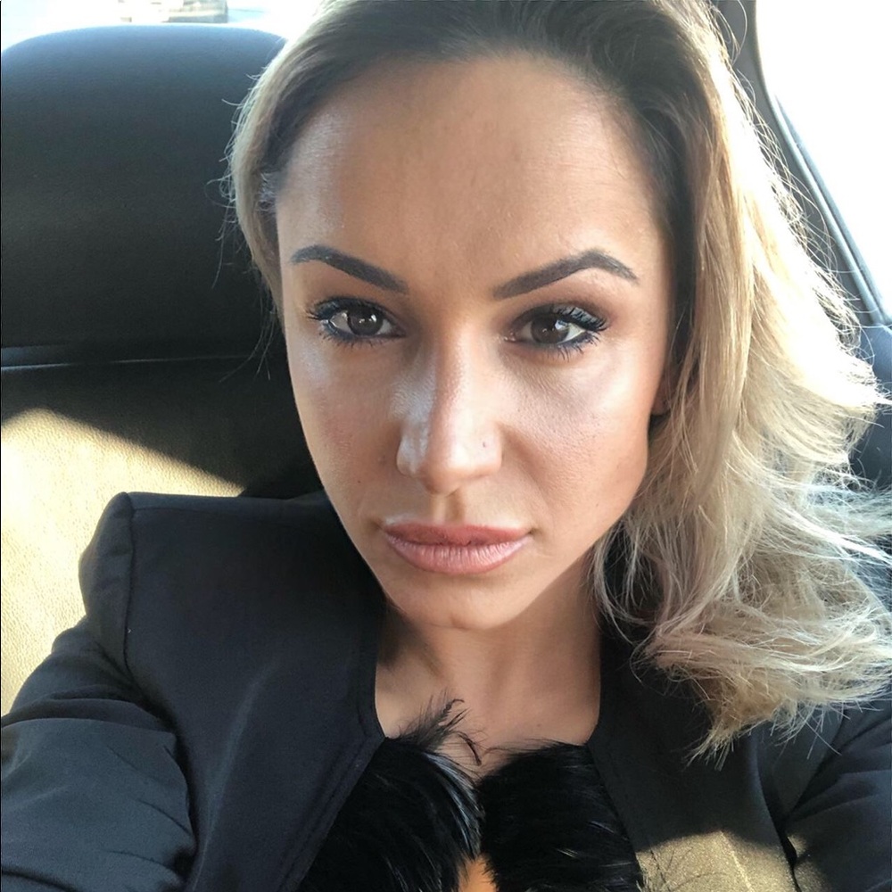 Meet your Posher, Oksana